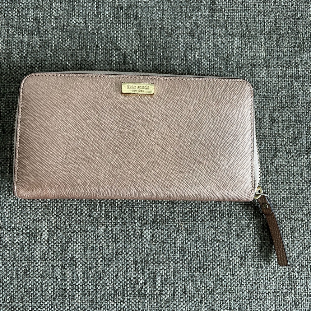 Kate Spade wallet - rose gold
